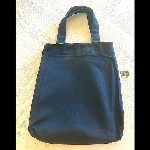 Disney Loungefly Evil Queen Tote Vintage Canvas Black Purple - Picture 5 of 8